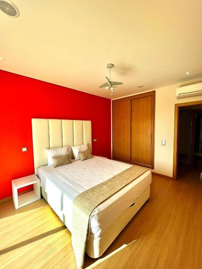 Funtastic Villa With Pool Albufeira